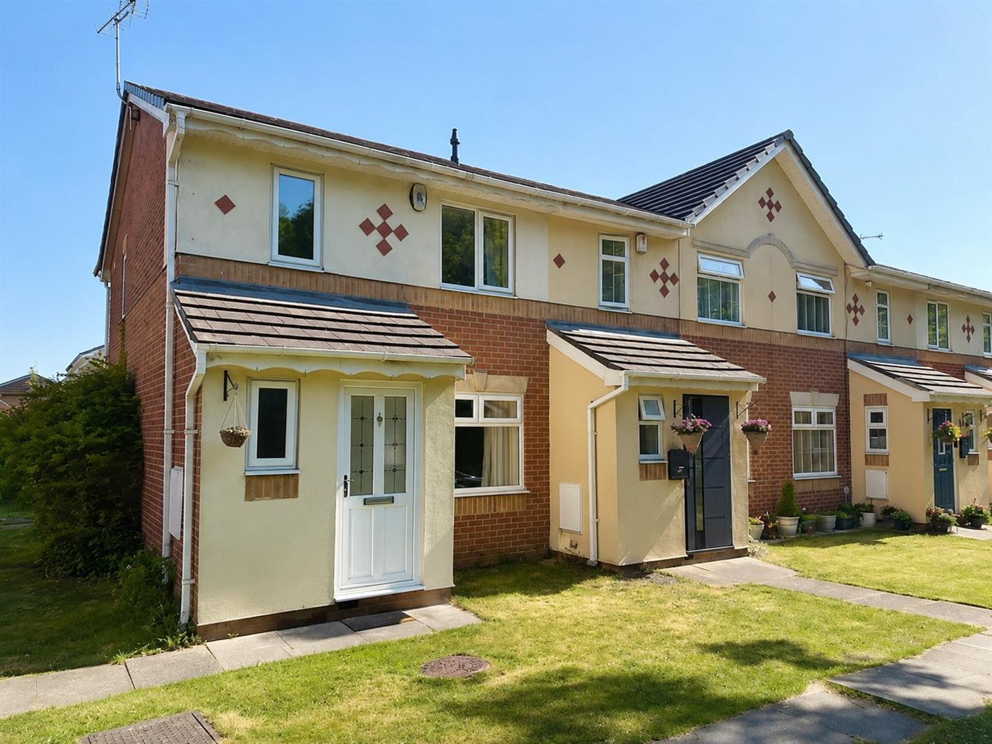 Monarch Close, Crewe